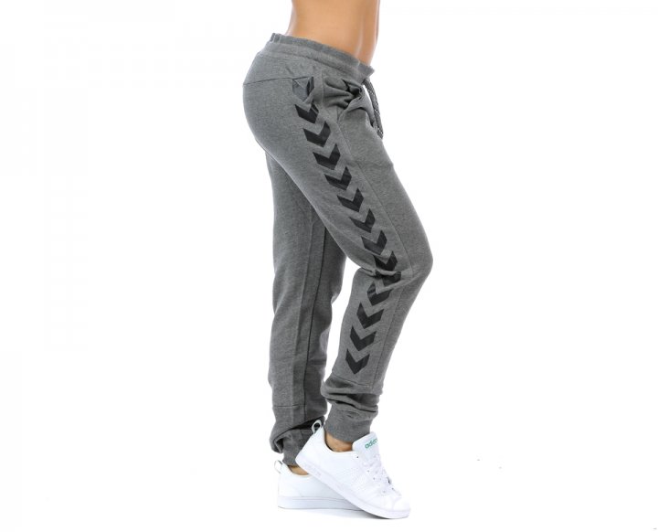 Hummel LEISURELY tepláky XS